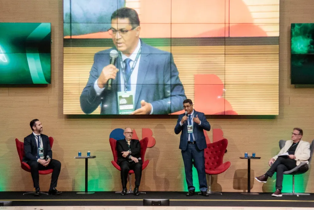 ABRADEB participa do 4º Congresso Nacional dos Profissionais de Educação Financeira — foto 2